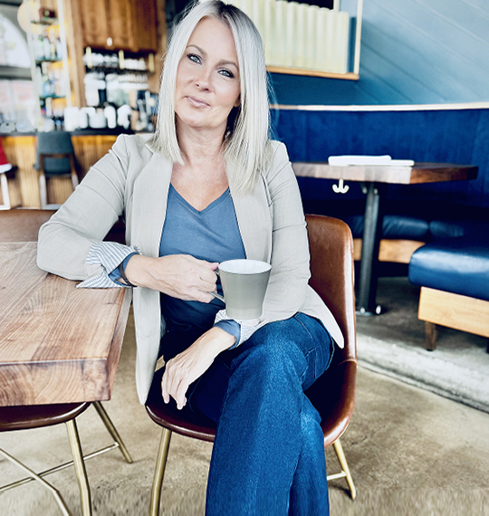 Mindy White Photo